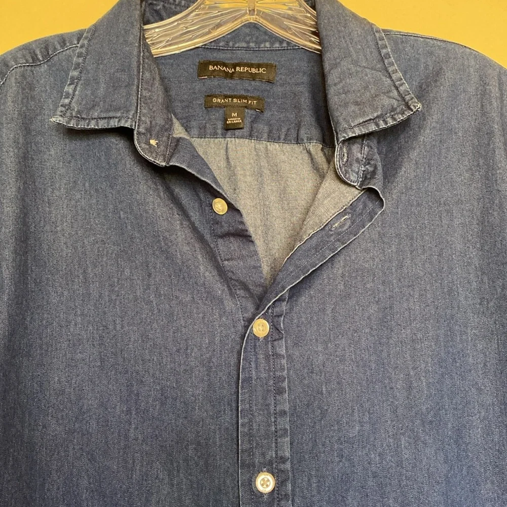 Banana Republic Indigo Blue Denim Grant slim fit Button-Down Shirt size M